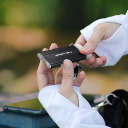 Latarka LED Fenix E-SPARK