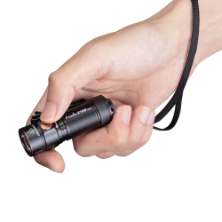 Latarka LED Fenix E18R V2.0