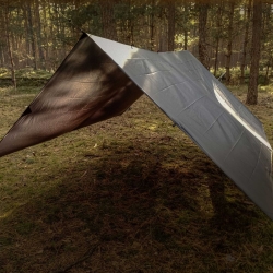 Tarp TigerWood 3 m x 3 m czarny