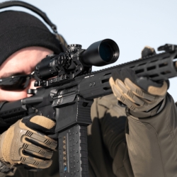 Montaż jednoczęściowy, wysoki, szybki Leapers Accu-Sync 30/22 cantilever 34 mm czarny