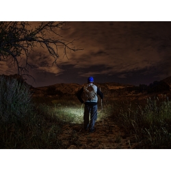 Latarka czołowa Fenix HM23