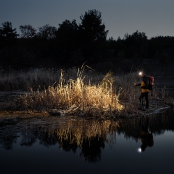Latarka czołowa Fenix HP16R