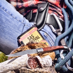 Nóż kieszonkowy Laguiole z rękojeścią z drewna różanego, z czarną pochewką i ostrzałką