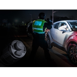 Latarka taktyczna LED Fenix TK16 V2.0 czarna