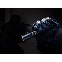 Latarka laserowa Fenix TK30