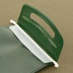 Bukłak M-Tac na wodę 2 L