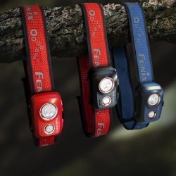 Latarka czołowa Fenix HL32R-T czerwona