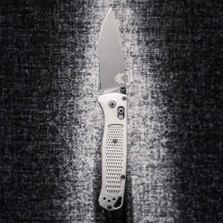 Nóż Benchmade 535BK-08 Bugout