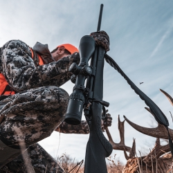 Luneta celownicza Hawke SideWinder 30 4-16x50 SF FFP Half Mil Dot