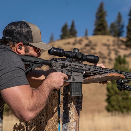 Luneta celownicza Vortex Strike Eagle 3-18x44 FFP 34 mm AO EBR-7C MOA/MRAD