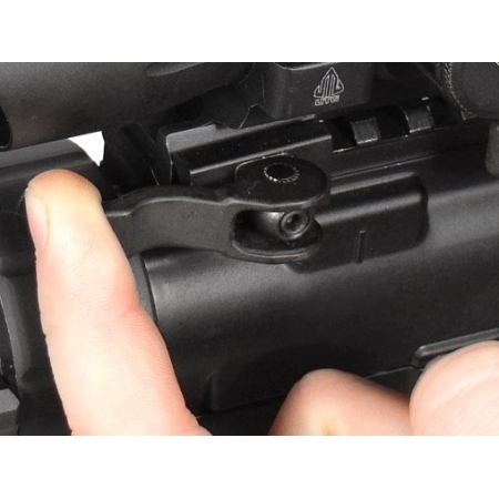 Kolimator Leapers UTG DS3039W 3.9'' 30 mm