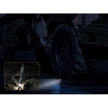 Latarka taktyczna LED Fenix TK16 V2.0 czarna