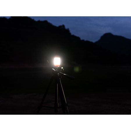 Lampa kempingowa Fenix CL26R czarna
