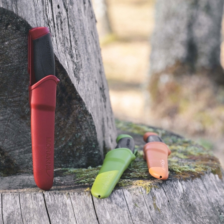 Nóż Morakniv Companion czerwony stal nierdzewna